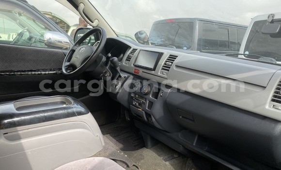Buy Used Toyota Hiace Silver Car in Sekondi in Western Buy Used Toyota Hiace Silver Car in Sekondi in Western