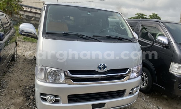 Buy Used Toyota Hiace Silver Car in Sekondi in Western Buy Used Toyota Hiace Silver Car in Sekondi in Western