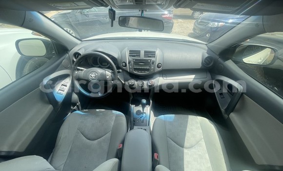 Buy Used Toyota RAV4 White Car in Sekondi in Western Buy Used Toyota RAV4 White Car in Sekondi in Western
