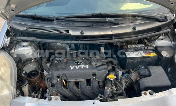 Ra Àlòkù Toyota Yaris Silver Ọkọ̀ in Sekondi–Takoradi Metropolitan ni Oorun Ra Àlòkù Toyota Yaris Silver Ọkọ̀ in Sekondi–Takoradi Metropolitan ni Oorun