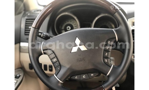 Buy Import Mitsubishi Pajero White Car in Import - Dubai in Ashanti Buy Import Mitsubishi Pajero White Car in Import - Dubai in Ashanti
