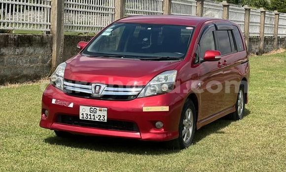 Buy Used Toyota ISis Other Car in Accra in Greater Accra Buy Used Toyota ISis Other Car in Accra in Greater Accra