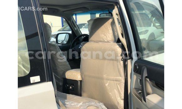 Buy Import Mitsubishi Pajero White Car in Import - Dubai in Ashanti Buy Import Mitsubishi Pajero White Car in Import - Dubai in Ashanti