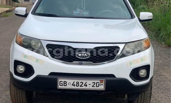 Buy Used Kia Sorento White Car in Accra in Greater Accra
