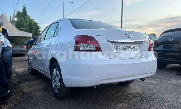 Sayi Na hannu Toyota Yaris White Mota in Accra a Greater Accra Sayi Na hannu Toyota Yaris White Mota in Accra a Greater Accra