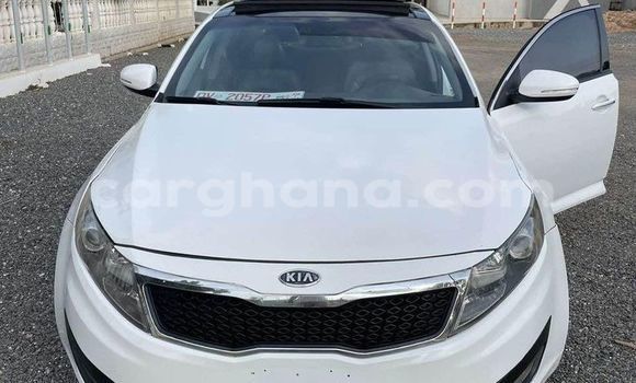 Buy Used Kia K5 White Car in Accra in Greater Accra
