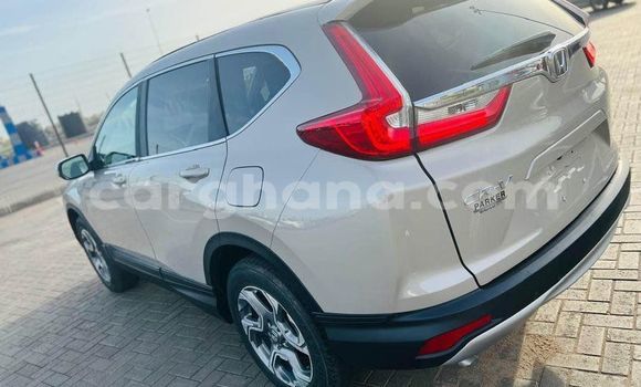 Sayi Na hannu Honda CR–V White Mota in Accra a Greater Accra Sayi Na hannu Honda CR–V White Mota in Accra a Greater Accra