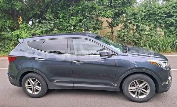 Sayi Na hannu Hyundai Santa Fe Sauran Mota in Accra a Greater Accra Sayi Na hannu Hyundai Santa Fe Sauran Mota in Accra a Greater Accra