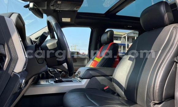 Ra Àlòkù Ford F–150 Black Ọkọ̀ in Accra ni Greater Accra Ra Àlòkù Ford F–150 Black Ọkọ̀ in Accra ni Greater Accra