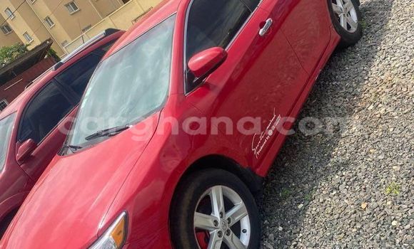 Ra Àlòkù Toyota Camry Red Ọkọ̀ in Accra ni Greater Accra