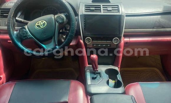 Ra Àlòkù Toyota Camry Red Ọkọ̀ in Accra ni Greater Accra Ra Àlòkù Toyota Camry Red Ọkọ̀ in Accra ni Greater Accra