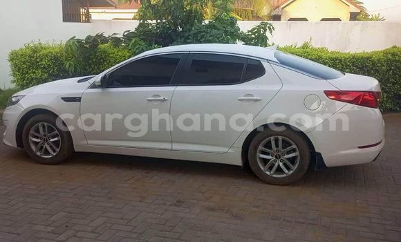 Buy Used Mercedes‒Benz C-klasse White Car in Accra in Greater Accra Buy Used Mercedes‒Benz C-klasse White Car in Accra in Greater Accra