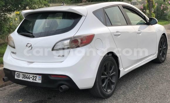 Buy Used Mazda 3 White Car in Accra in Greater Accra Buy Used Mazda 3 White Car in Accra in Greater Accra
