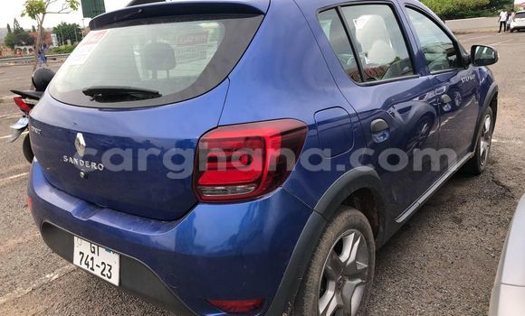 Buy Used Renault Sandero Blue Car in Accra in Greater Accra Buy Used Renault Sandero Blue Car in Accra in Greater Accra
