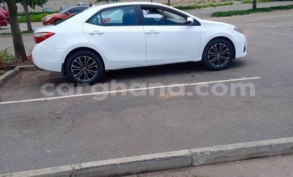 Buy Used Toyota Corolla White Car in Accra in Greater Accra Buy Used Toyota Corolla White Car in Accra in Greater Accra