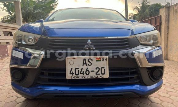Sayi Na hannu Mitsubishi Outlander Blue Mota in Accra a Greater Accra