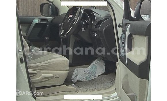 Buy Import Toyota Prado White Car in Import - Dubai in Ashanti Buy Import Toyota Prado White Car in Import - Dubai in Ashanti