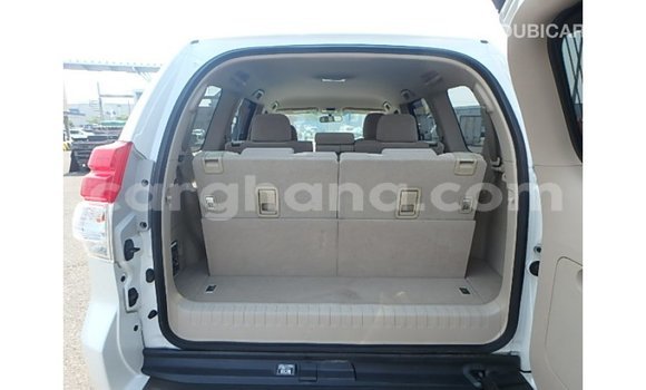 Buy Import Toyota Prado White Car in Import - Dubai in Ashanti Buy Import Toyota Prado White Car in Import - Dubai in Ashanti