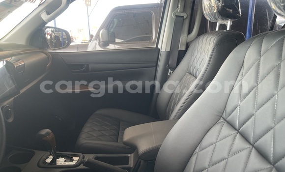 Buy Used Toyota Hilux White Car in Tema in Greater Accra Buy Used Toyota Hilux White Car in Tema in Greater Accra