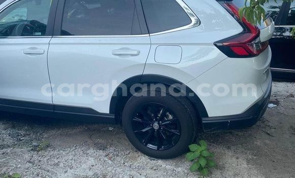 Buy Used Honda CR–V White Car in Accra in Greater Accra Buy Used Honda CR–V White Car in Accra in Greater Accra
