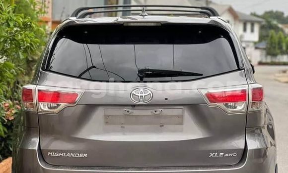 Buy Used Toyota Highlander Other Car in Accra in Greater Accra Buy Used Toyota Highlander Other Car in Accra in Greater Accra