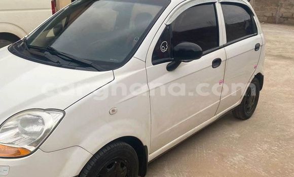Buy Used Nissan March White Car in Accra in Greater Accra Buy Used Nissan March White Car in Accra in Greater Accra