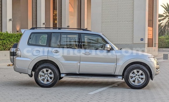 Ra Àlòkù Mitsubishi Pajero Miiran Ọkọ̀ in Accra ni Greater Accra Ra Àlòkù Mitsubishi Pajero Miiran Ọkọ̀ in Accra ni Greater Accra