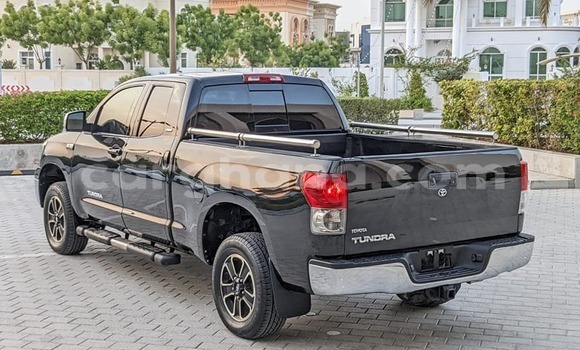 Ra Àlòkù Toyota Tundra Black Ọkọ̀ in Accra ni Greater Accra Ra Àlòkù Toyota Tundra Black Ọkọ̀ in Accra ni Greater Accra