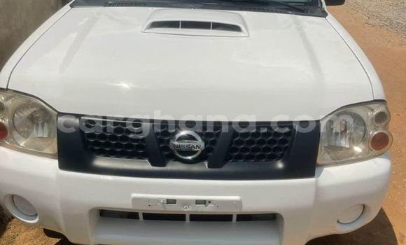 Buy Used Nissan Hardbody White Car in Accra in Greater Accra