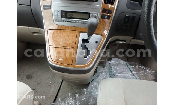 Ra Imported Toyota Alphard funfun Ọkọ̀ in Import - Dubai ni Ashanti Ra Imported Toyota Alphard funfun Ọkọ̀ in Import - Dubai ni Ashanti