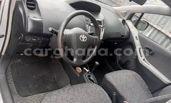 Ra Àlòkù Toyota Vitz Miiran Ọkọ̀ in Accra ni Greater Accra Ra Àlòkù Toyota Vitz Miiran Ọkọ̀ in Accra ni Greater Accra