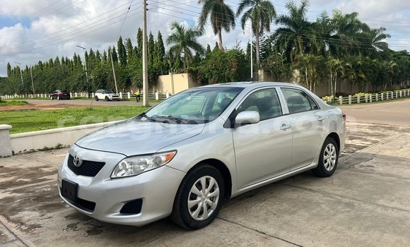 Ra Àlòkù Toyota Corolla Silver Ọkọ̀ in Sekondi–Takoradi Metropolitan ni Oorun Ra Àlòkù Toyota Corolla Silver Ọkọ̀ in Sekondi–Takoradi Metropolitan ni Oorun