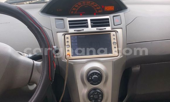 Buy Used Toyota Vitz Silver Car in Accra in Greater Accra Buy Used Toyota Vitz Silver Car in Accra in Greater Accra