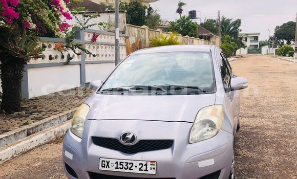 Buy Used Toyota Vitz Silver Car in Accra in Greater Accra Buy Used Toyota Vitz Silver Car in Accra in Greater Accra