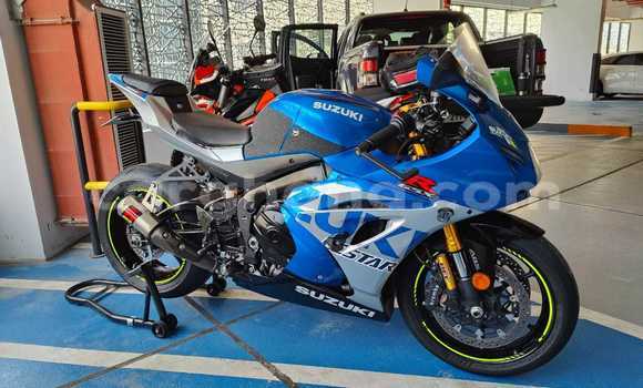 Sayi Na hannu Suzuki GSX–R Blue Motsi in Accra a Greater Accra
