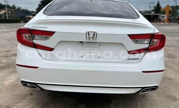 Buy Used Honda Accord White Car in Accra in Greater Accra Buy Used Honda Accord White Car in Accra in Greater Accra