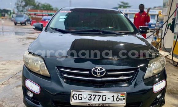 Sayi Na hannu Toyota Corolla Black Mota in Accra a Greater Accra