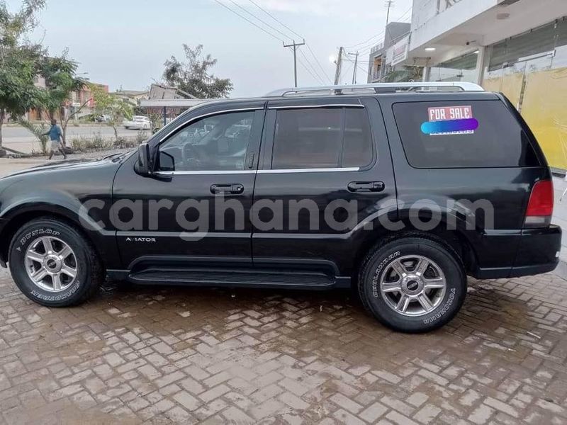 Big with watermark lincoln aviator greater accra accra 59008