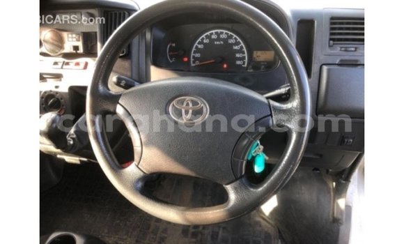 Ra Imported Toyota 4Runner funfun Ọkọ̀ in Import - Dubai ni Ashanti Ra Imported Toyota 4Runner funfun Ọkọ̀ in Import - Dubai ni Ashanti