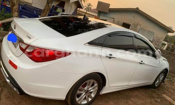 Buy Used Hyundai Sonata White Car in Abokobi in Greater Accra Buy Used Hyundai Sonata White Car in Abokobi in Greater Accra
