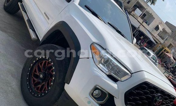 Buy Used Toyota Tacoma White Car in Accra in Greater Accra Buy Used Toyota Tacoma White Car in Accra in Greater Accra