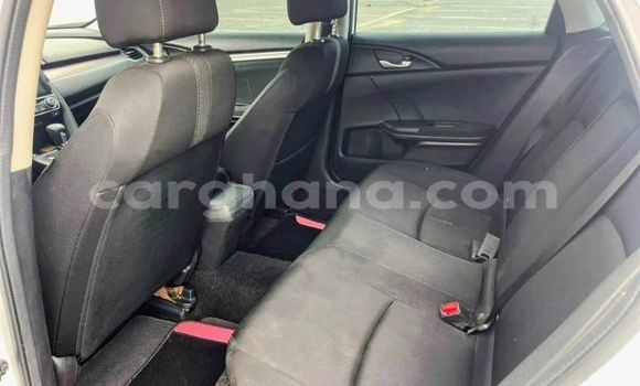 Buy Used Honda Civic White Car in Accra in Greater Accra Buy Used Honda Civic White Car in Accra in Greater Accra