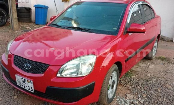 Ra Àlòkù Kia Rio Red Ọkọ̀ in Accra ni Greater Accra