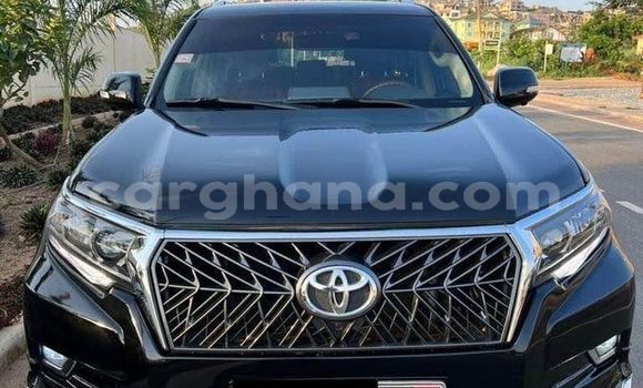 Sayi Na hannu Toyota Land Cruiser Prado Black Mota in Abura a Tsakiya