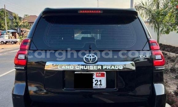 Buy Used Toyota Land Cruiser Prado Black Car in Abura in Central Buy Used Toyota Land Cruiser Prado Black Car in Abura in Central