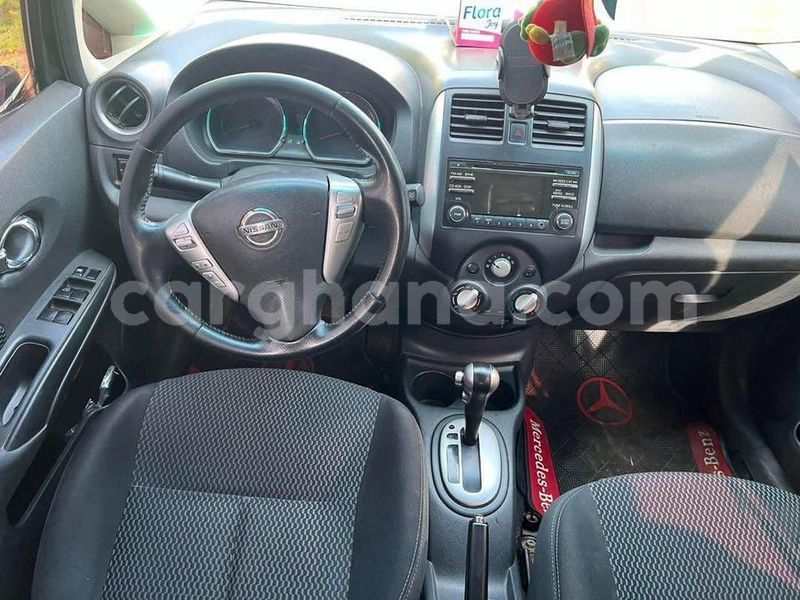 Big with watermark nissan versa central abura 59064