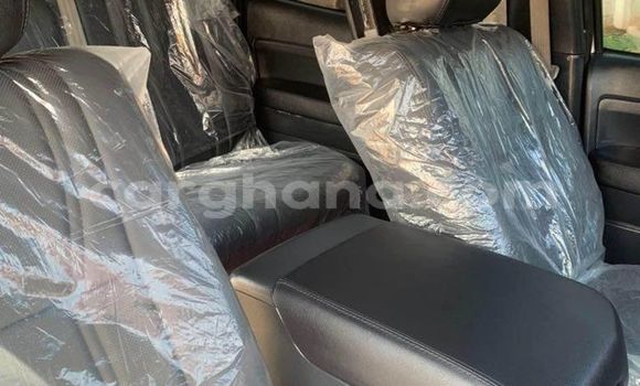 Buy Used Toyota Tundra White Car in Accra in Greater Accra Buy Used Toyota Tundra White Car in Accra in Greater Accra