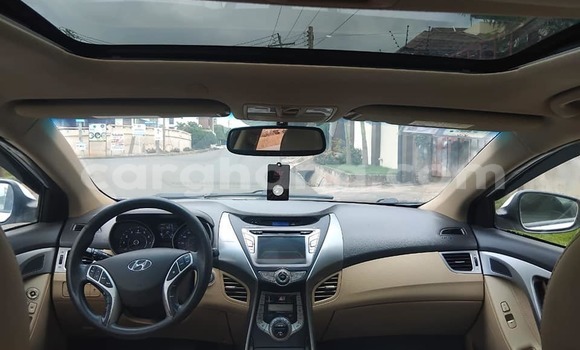 Sayi Na hannu Hyundai Elantra White Mota in Accra a Greater Accra Sayi Na hannu Hyundai Elantra White Mota in Accra a Greater Accra