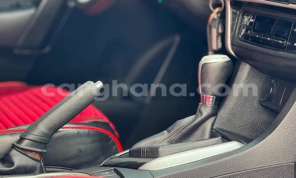 Sayi Na hannu Toyota Corolla Black Mota in Accra a Greater Accra Sayi Na hannu Toyota Corolla Black Mota in Accra a Greater Accra