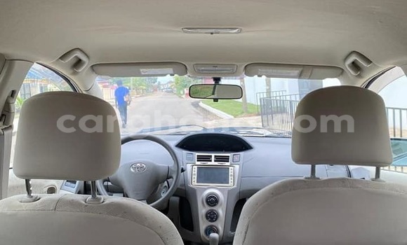 Sayi Na hannu Toyota Vitz Blue Mota in Accra a Greater Accra Sayi Na hannu Toyota Vitz Blue Mota in Accra a Greater Accra